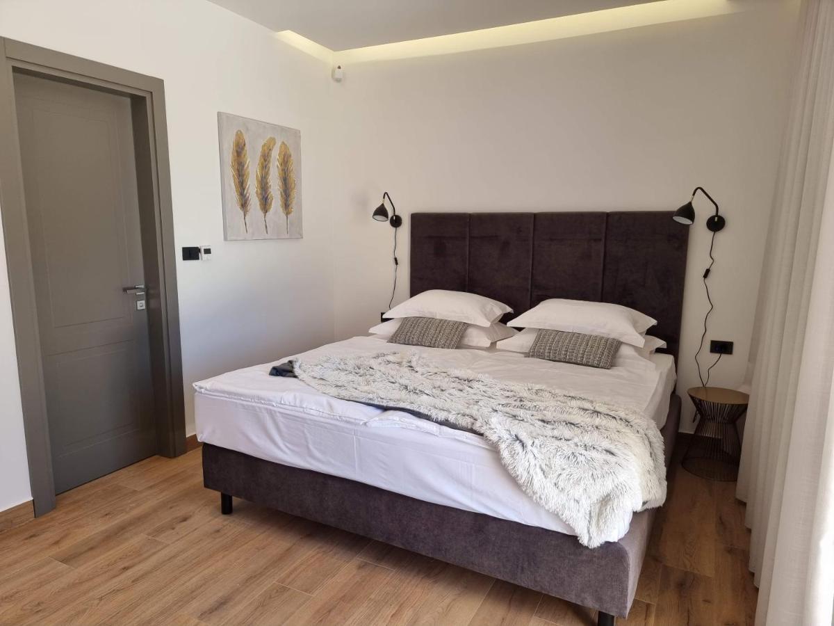 Luxury Villa Serena 2022 - With Heated Pool Cukrici Exteriör bild
