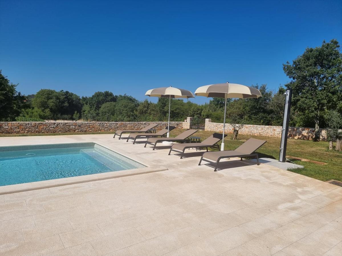 Luxury Villa Serena 2022 - With Heated Pool Cukrici Exteriör bild